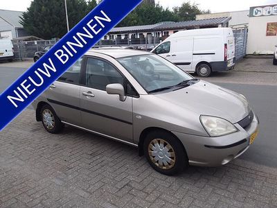 Suzuki Liana