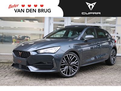 tweedehands Cupra Leon 1.4 e-Hybrid 245PK VZ Performance | Panoramadak | Stuur- & Stoelverwarming | Achteruitrijcamera | Adaptieve Cruise Control