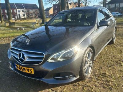 Mercedes E200