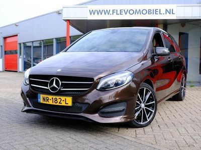 tweedehands Mercedes B180 Ambition Aut. *43.122km!* Leder|Navi|LED|LMV|Cam