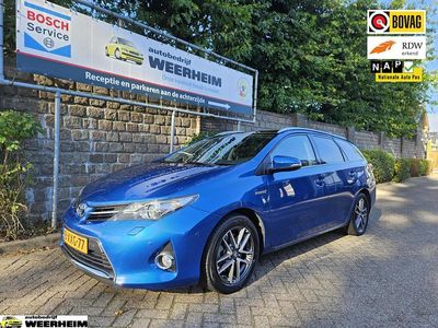 Toyota Auris Hybrid