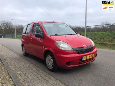 Toyota Yaris Verso