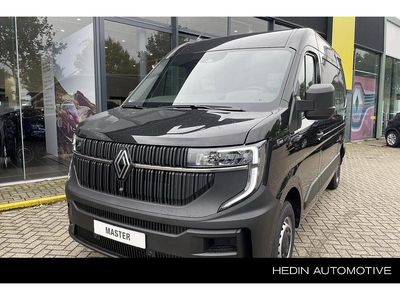 Noir nacré 676 Gebruikt 2024 Renault Master Van | € 33.975 (Goede deal)