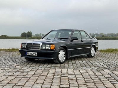 Zwart Gebruikt 1991 Mercedes 190 Sedan | € 86.500