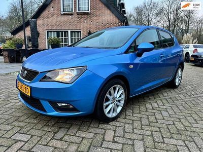 Blauw Gebruikt 2015 Seat Ibiza Style Hatchback | € 4.980 (Eerlijke prijs)