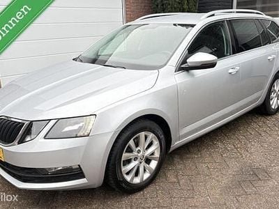 Grijs Occasion 2017 Skoda Octavia Business Line Stationwagen | € 7.950 (Eerlijke prijs)