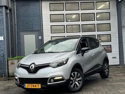 Grijs Occasion 2016 Renault Captur LIMITED SUV | € 8.795 (Goede deal)