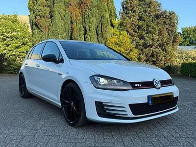 VW Golf VII