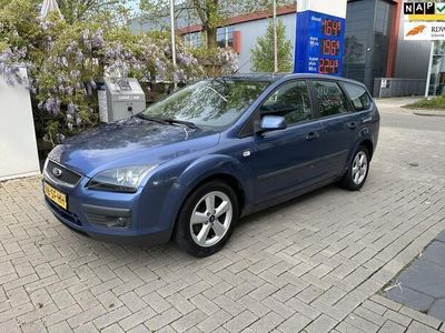 tweedehands Ford Focus Wagon 1.6-16V Futura