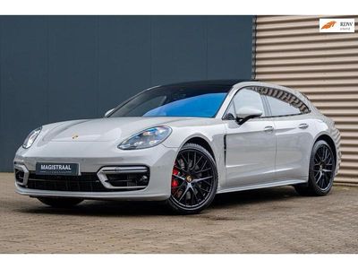 Grijs Occasion 2022 Porsche Panamera Stationwagen | € 109.950