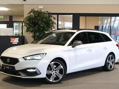 Wit Occasion 2022 Seat Leon FR Stationwagen | € 23.450 (Eerlijke prijs)