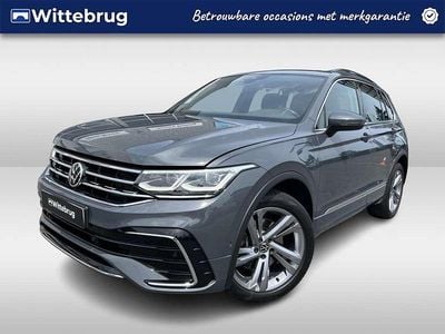Grijs Occasion 2021 VW Tiguan R-line SUV | € 34.950 (Eerlijke prijs)