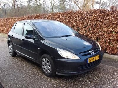 Zwart Occasion 2003 Peugeot 307 Hatchback | € 1.250 (Goede deal)