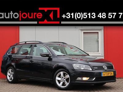 Zwart Occasion 2014 VW Passat Edition Stationwagen | € 4.249 (Duur)