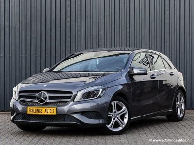 Grijs Gebruikt 2015 Mercedes A180 Ambition Hatchback | € 12.650 (Eerlijke prijs)
