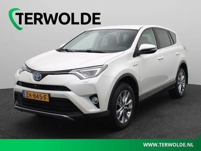 Wit Gebruikt 2017 Toyota RAV4 Hybrid Business Edition SUV | € 25.445 (Eerlijke prijs)