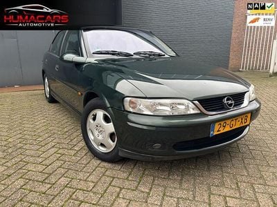 Groen (metallic) Gebruikt 2001 Opel Vectra Business Edition Sedan | € 1.195 (Eerlijke prijs)