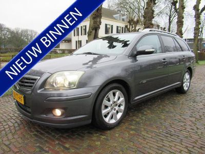 tweedehands Toyota Avensis Wagon 1.8 VVTi Luna Ecc Cruisecontrol Xenon Pdc Lm Velgen Trekhaak