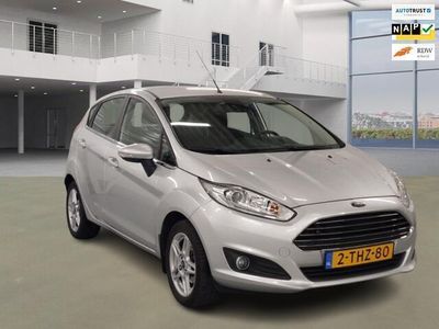 Occasion Ford Fiesta Titanium 101 PK (74 kW) 2014 Grijs Hatchback