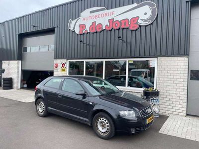 tweedehands Audi A3 1.6 75KW 3D Attraction-Climate control-Cruise cont