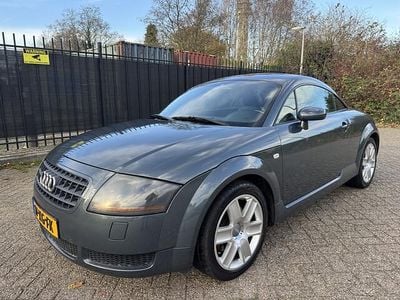 Grijs Gebruikt 2003 Audi TT Coupé | € 7.950 (Duur)
