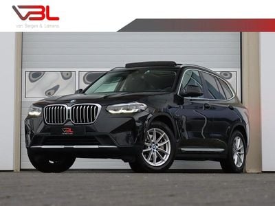 Zwart Occasion 2022 BMW X3 Executive SUV | € 39.940 (Goede deal)