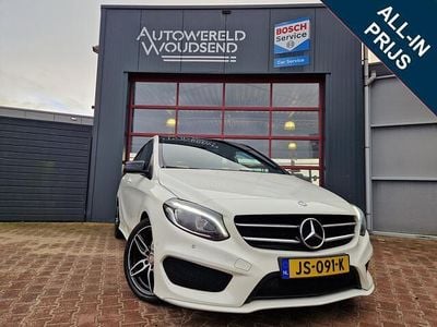 Wit Gebruikt 2016 Mercedes B180 AMG MPV | € 16.995 (Eerlijke prijs)