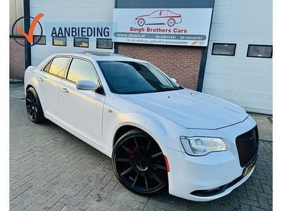 Wit Gebruikt 2015 Chrysler 300C Sedan | € 24.999