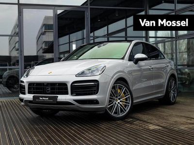 Grijs Occasion 2024 Porsche Cayenne SUV | € 76.900