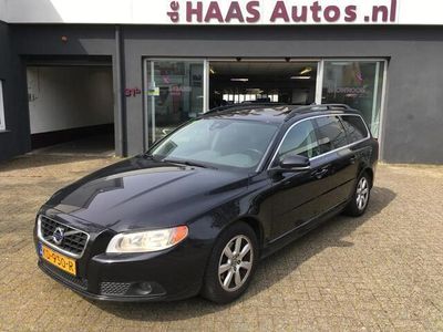 tweedehands Volvo V70 1.6 D2 Momentum / SCHUIFDAK / APK 9-2024 / ALU VEL