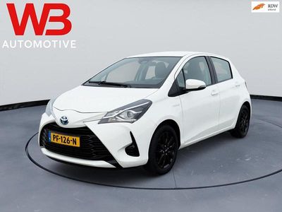 Wit Occasion 2017 Toyota Yaris Hybrid Hatchback | € 9.499 (Eerlijke prijs)