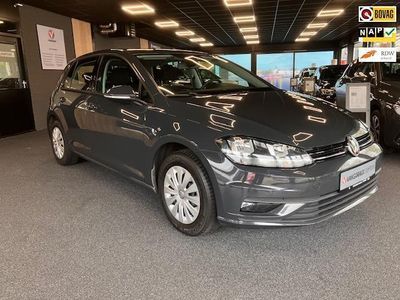 tweedehands VW Golf VII 1.0 TSI Trendline | Auto Airco | Led Dagrijverlichting | Afneembare Trekhaak | Parkeersensoren Voor + Achter