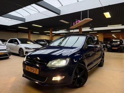 Blauw Gebruikt 2012 VW Polo Highline Hatchback | € 5.750 (Eerlijke prijs)