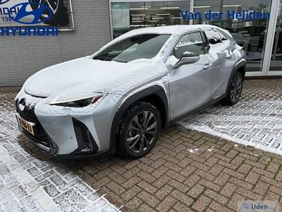 Grijs Gebruikt 2025 Lexus UX Sport Design Packet SUV | € 35.880