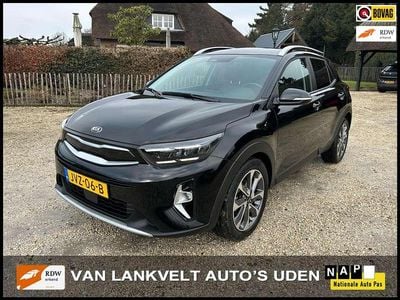 Zwart Occasion 2021 Kia Stonic SUV | € 16.499 (Eerlijke prijs)