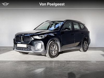 Zwart (metallic) Gebruikt 2024 BMW X1 Comfort Edition SUV | € 38.900 (Goede deal)