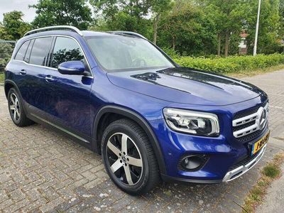 Mercedes GLB200