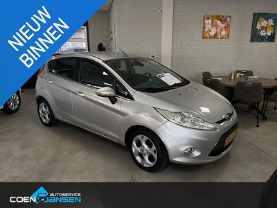 Grijs Occasion 2010 Ford Fiesta Titanium Hatchback | € 5.950 (Iets duurder)