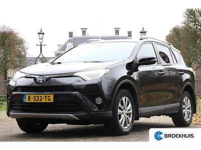 Zwart Occasion 2016 Toyota RAV4 Hybrid Executive SUV | € 18.200 (Eerlijke prijs)
