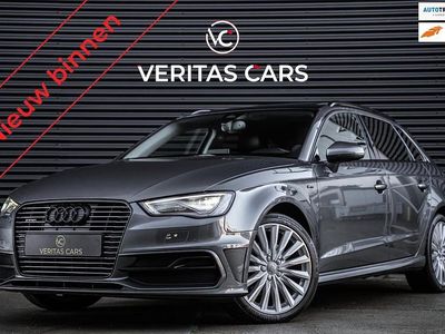 Grijs (metallic) Occasion 2015 Audi A3 Sportback e-tron S-line plus Hatchback | € 15.940 (Eerlijke prijs)