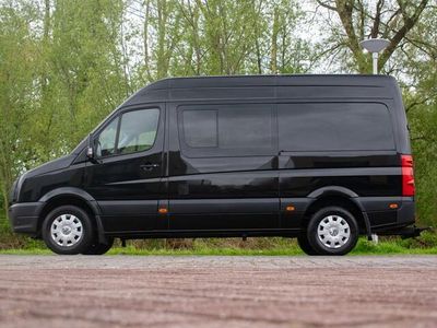 tweedehands VW Crafter 32 2.0 TDI L2H2 DC (NAVI,CAMERA,CAMPER VOORBEREIDING,CRUISE,STOPCONTACTEN,OMVORMER,TREKHAAK,PDC,NIEUWSTAAT)