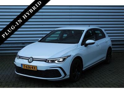 tweedehands VW Golf VIII 1.4 eHybrid GTE 245pk Clima Cruise Navi Camera Carplay Zwarte 17"LMV