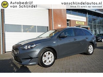 Grijs Occasion 2023 Kia Ceed Sportswagon Stationwagen | € 17.945 (Super prijs)