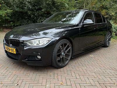 Zwart Gebruikt 2013 BMW 328 Executive Sedan | € 15.500 (Duur)