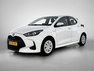 Wit Occasion 2021 Toyota Yaris Active Hatchback | € 18.445 (Eerlijke prijs)