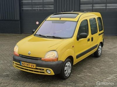 Geel Occasion 2002 Renault Kangoo Stationwagen | € 2.299 (Super prijs)