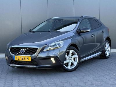 Occasion 2013 Volvo V40 CC Summum Stationwagen | € 16.990 (Goede deal)