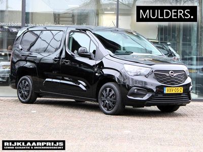 Zwart Gebruikt 2023 Opel Combo S Van | € 19.987 (Iets duurder)