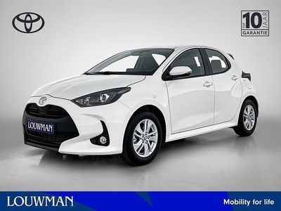 Wit Gebruikt 2025 Toyota Yaris Active Hatchback | € 24.945 (Eerlijke prijs)