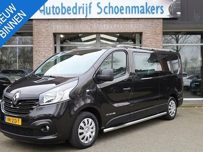 Zwart Occasion 2015 Renault Trafic MPV | € 13.945